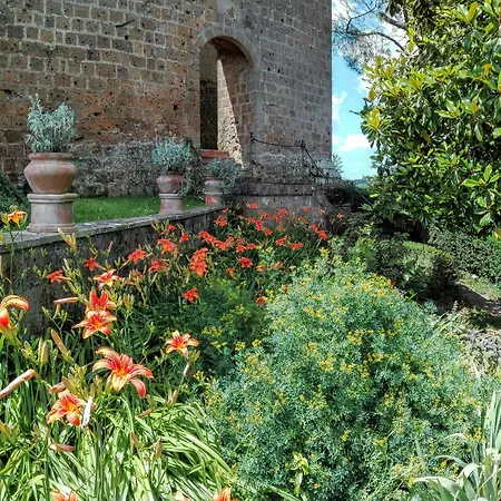 Hotel Castello Di Diffuso In Dimora D'epoca Proceno
