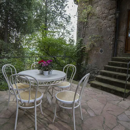 Szálloda Castello Di Diffuso In Dimora D'epoca