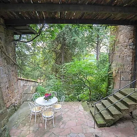 Castello Di Diffuso In Dimora D'epoca Hotel 3*