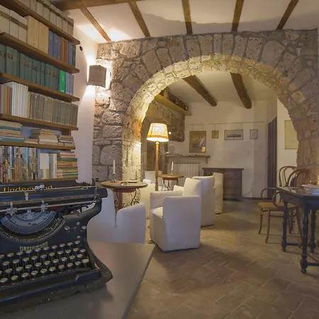 Hotel Castello Di Diffuso In Dimora D'epoca