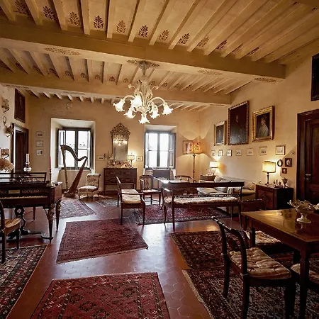 Hotel Castello Di Diffuso In Dimora D'epoca 3*