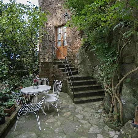 Castello Di Diffuso In Dimora D'epoca Hotel 3*