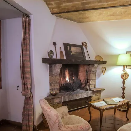 Hotel Castello Di Diffuso In Dimora D'epoca 3*