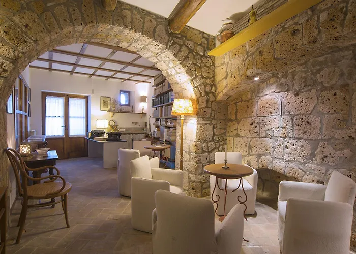 Hotel Castello Di Diffuso In Dimora D'epoca Proceno
