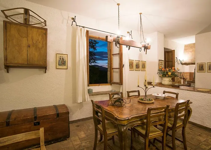 Hotel Castello Di Diffuso In Dimora D'epoca